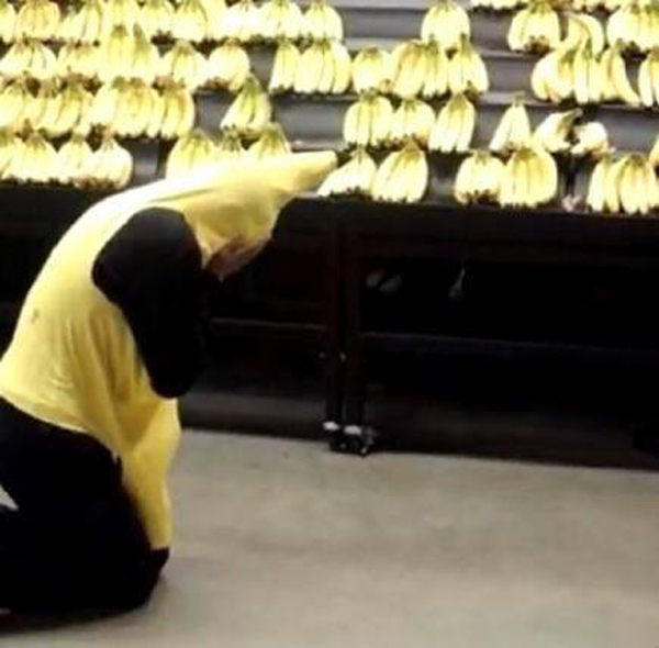 banaan huilt om bananen